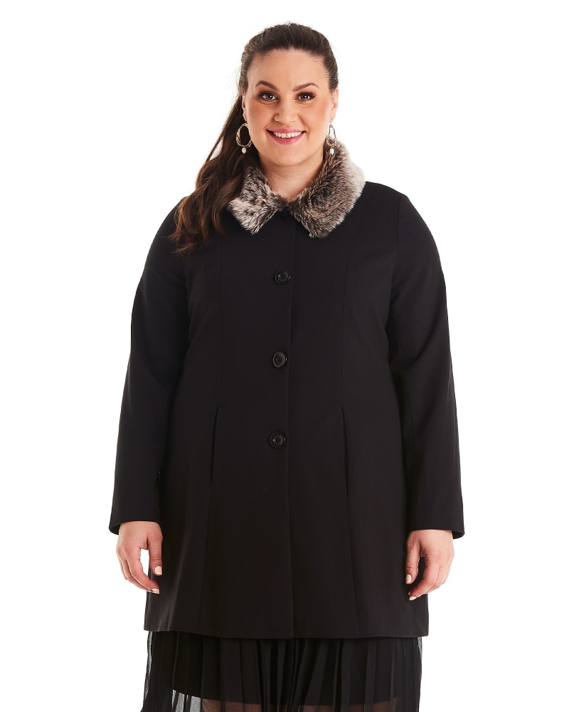 Front of a model wearing a plus size Uptown Coat in BLACK by Estelle. | dia_product_style_image_id:234978